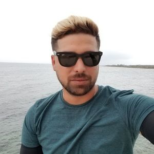 Meet your Posher, Leonard richard